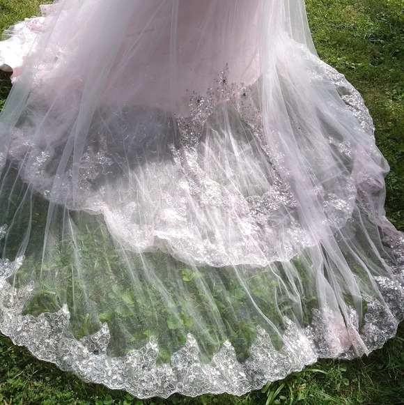 Amazing regal princess dress EUC ❤️ - Picture 8 of 14